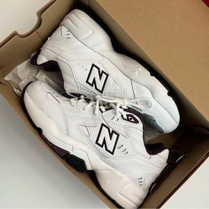 New Balance 608 Sneakers sz 7 White/Dark Currant